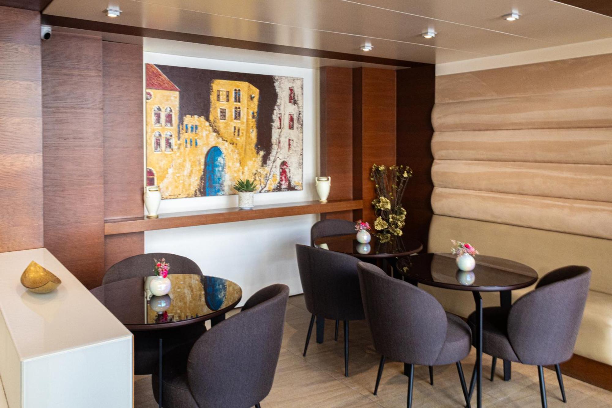 Britannia Suites ベイルート エクステリア 写真