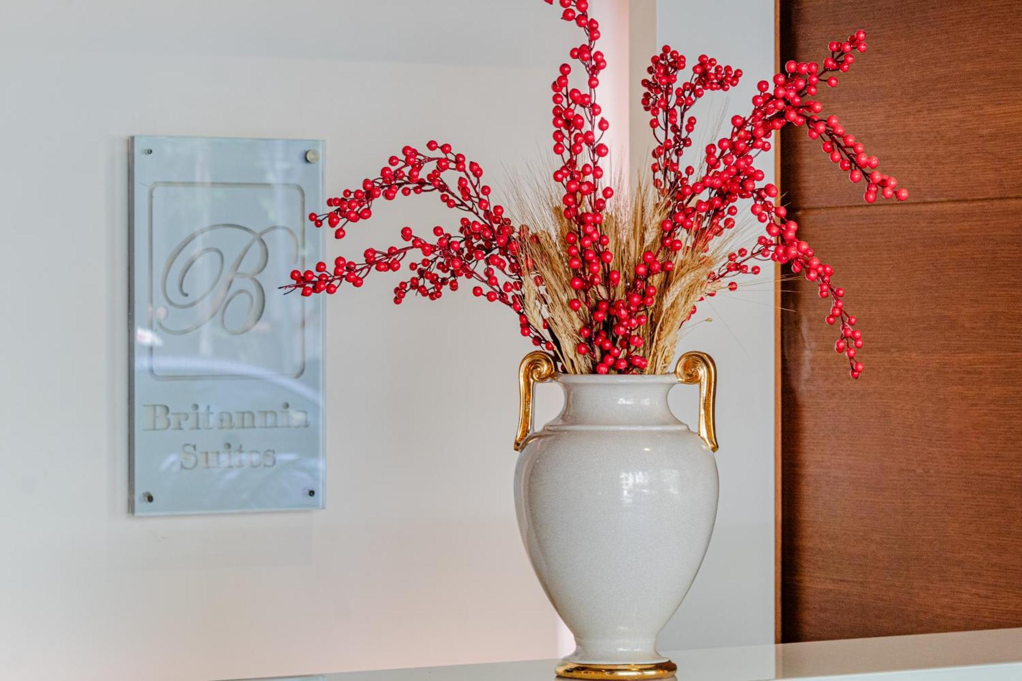 Britannia Suites ベイルート エクステリア 写真