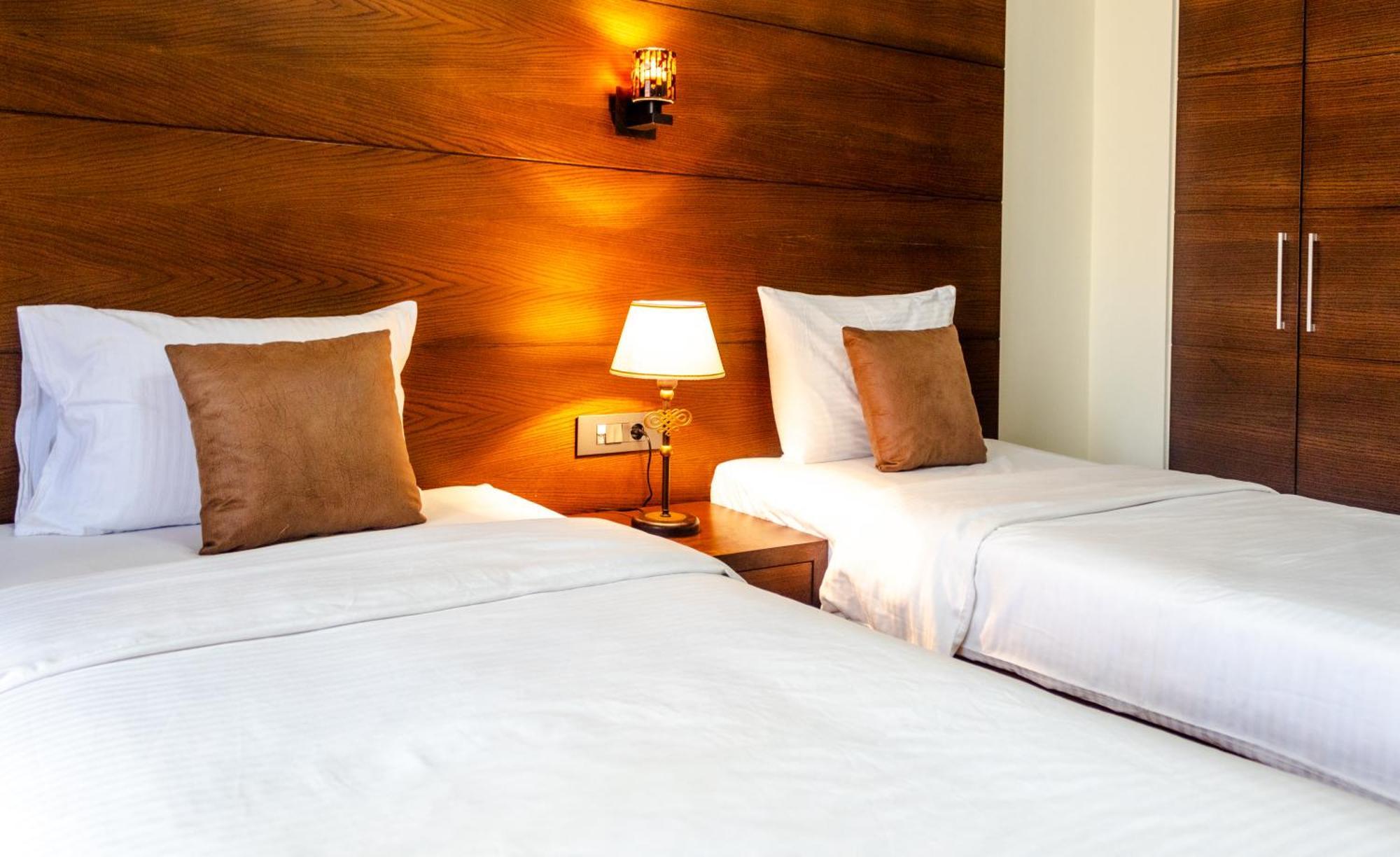 Britannia Suites ベイルート エクステリア 写真