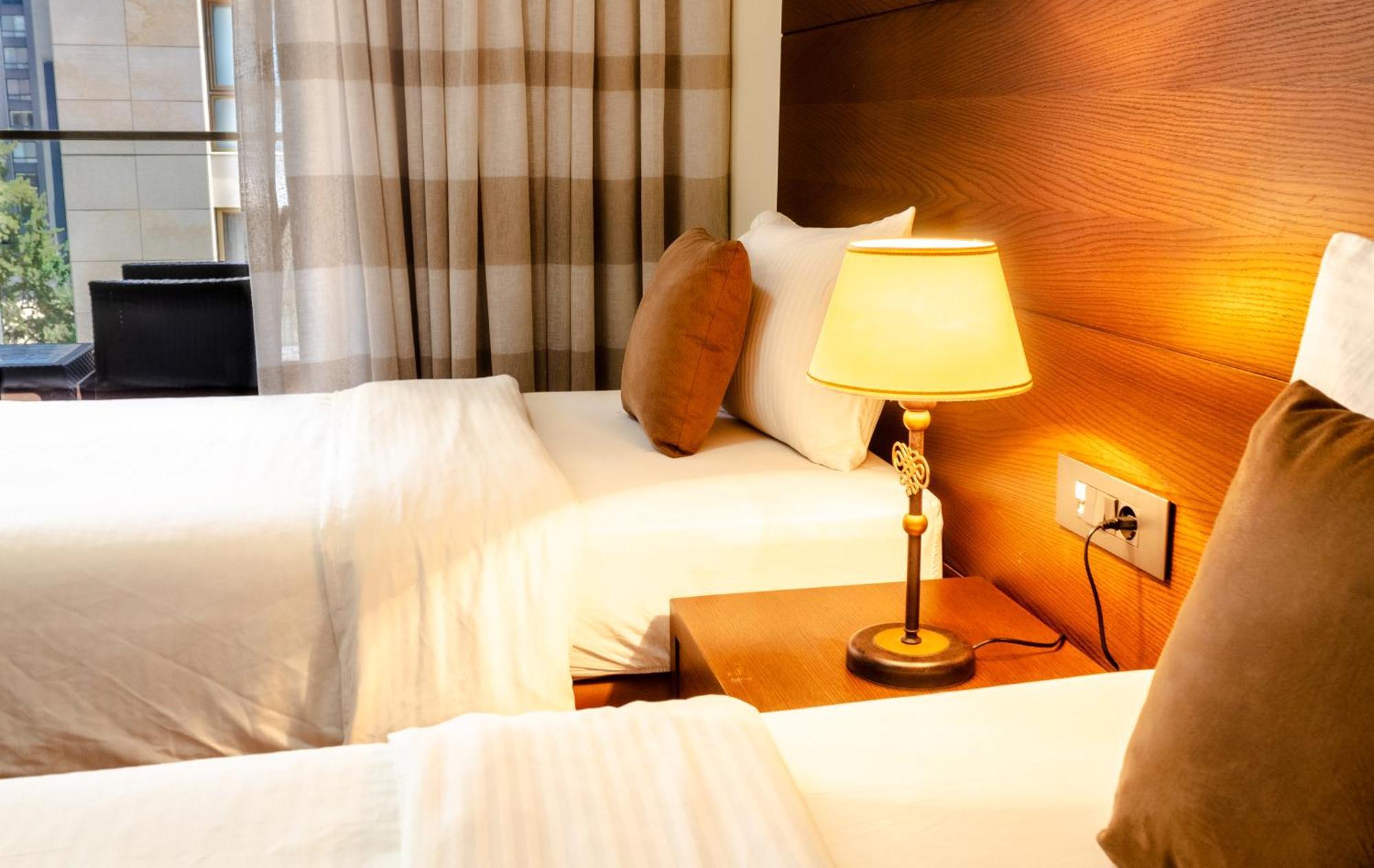 Britannia Suites ベイルート エクステリア 写真