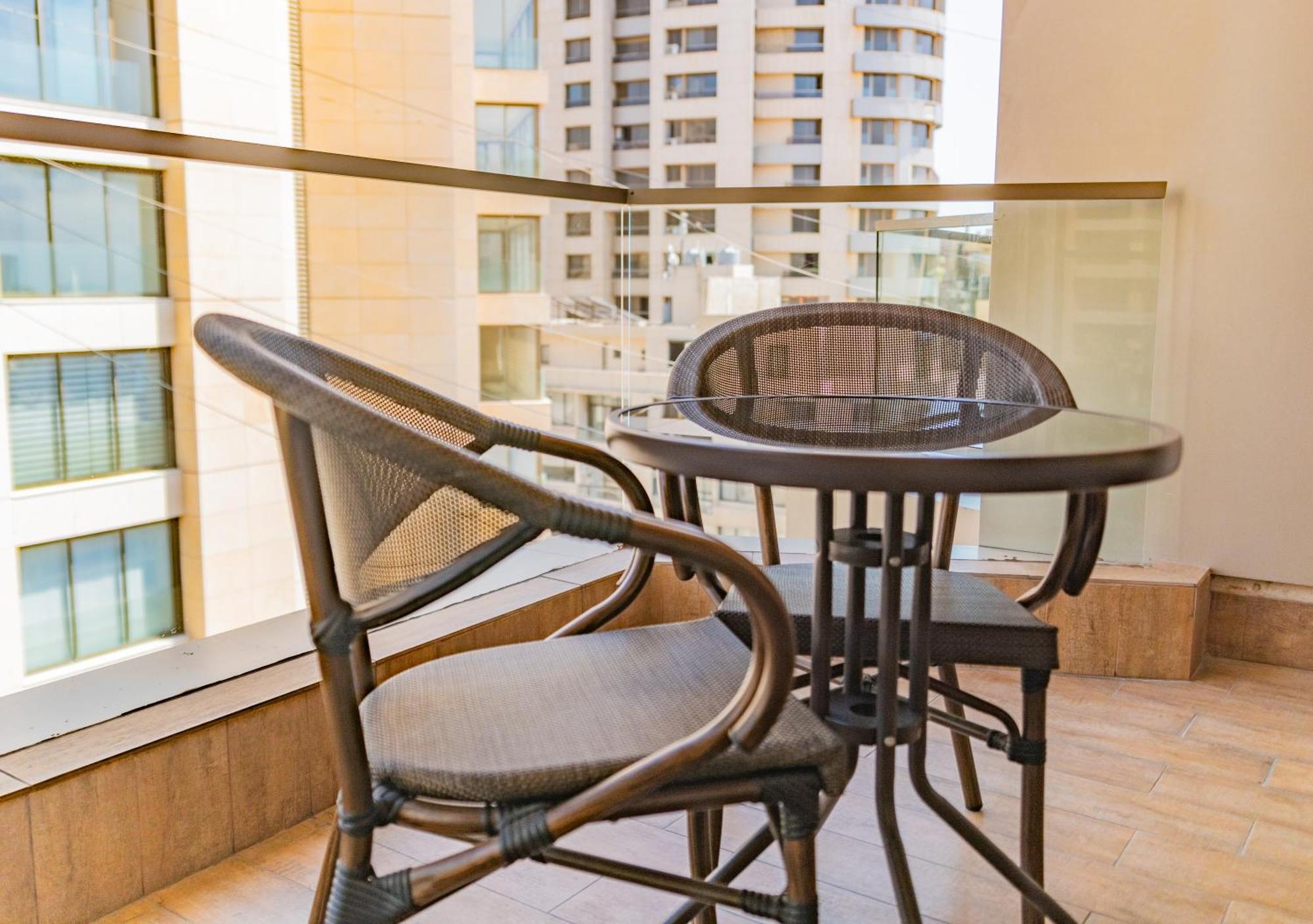 Britannia Suites ベイルート エクステリア 写真